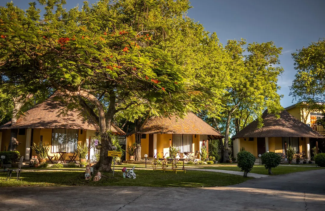 Warasin Resort-1