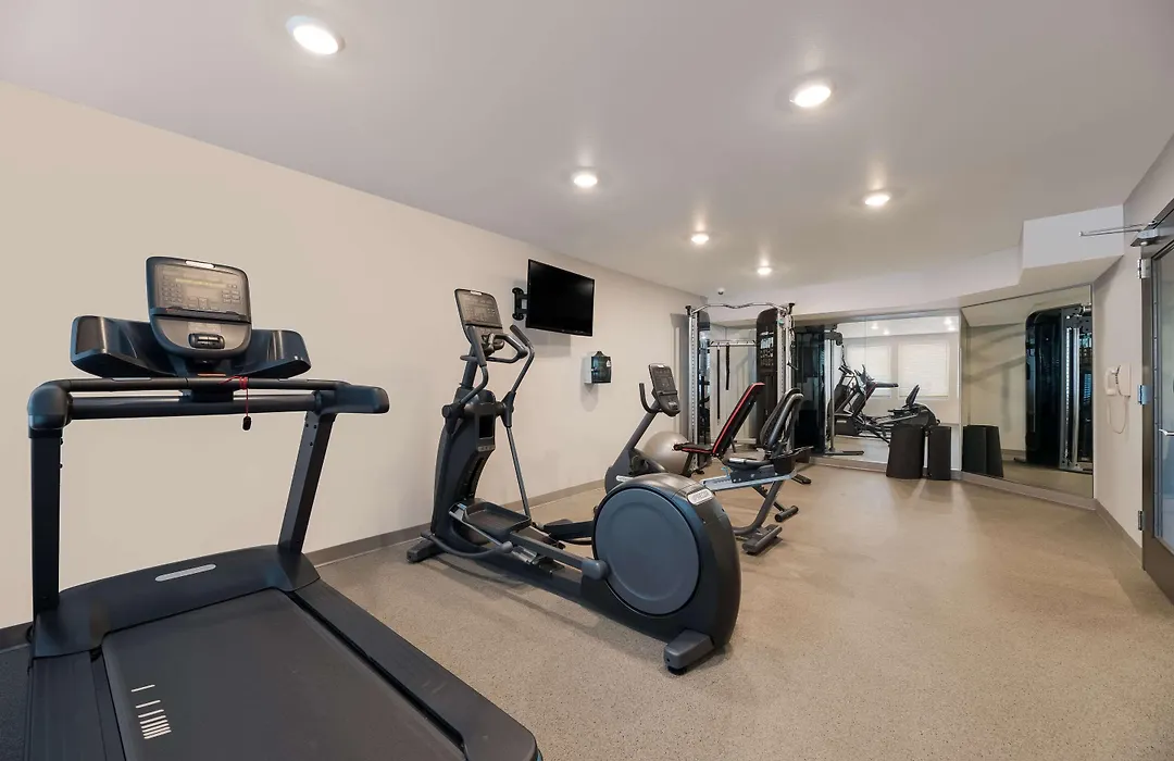 Woodspring Suites Phoenix-Deer Valley-1