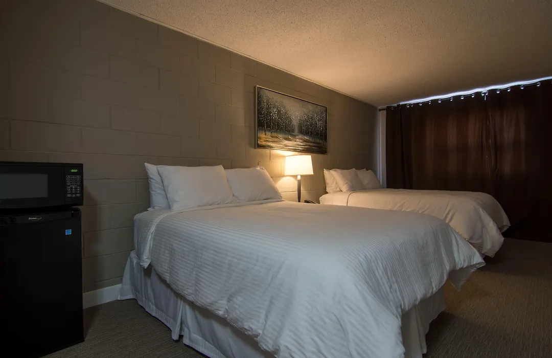 Northwood Plaza Hotel-1