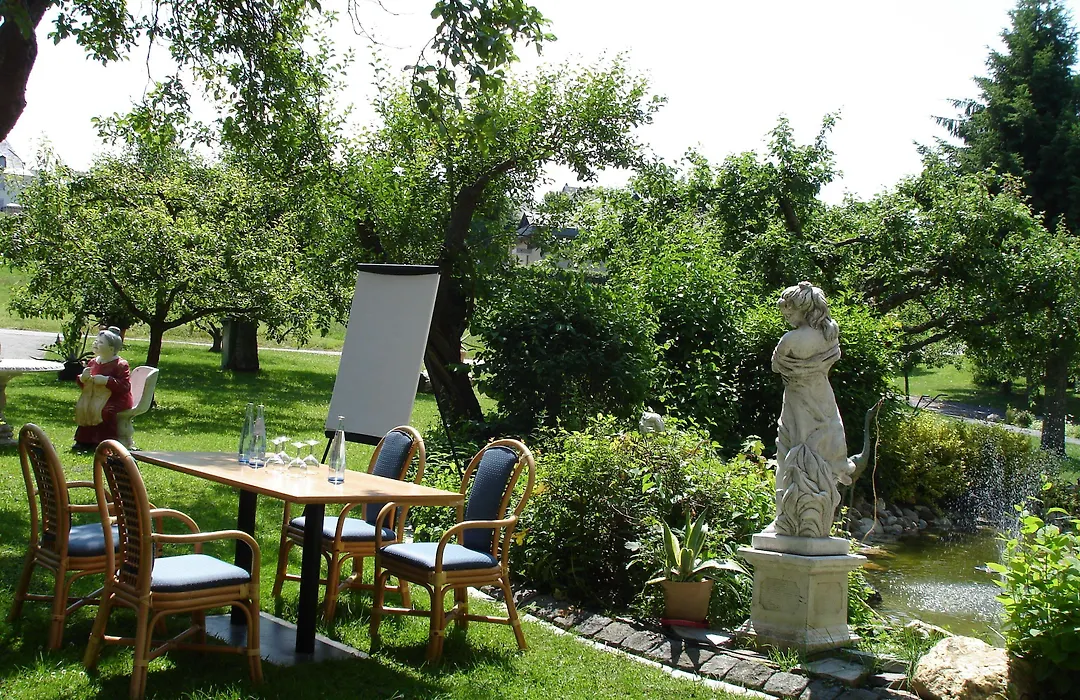 Hotel zum Rehberg-1