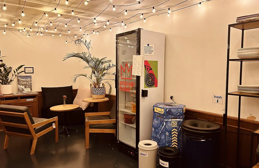 Pop Up Hotel Krone Zuerich-1