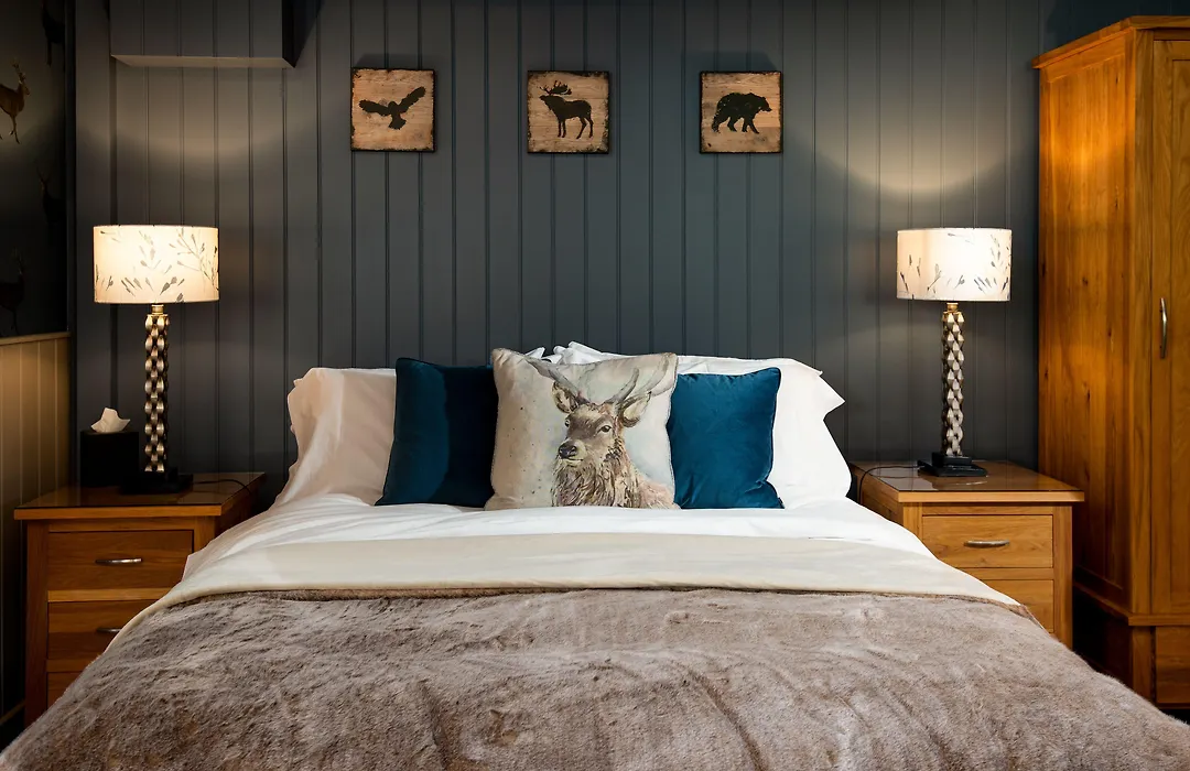 Coach House B & B-1