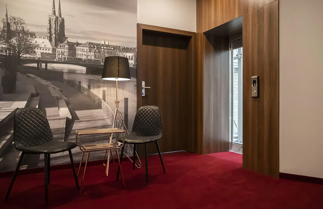 Brassel Aparthotel-1