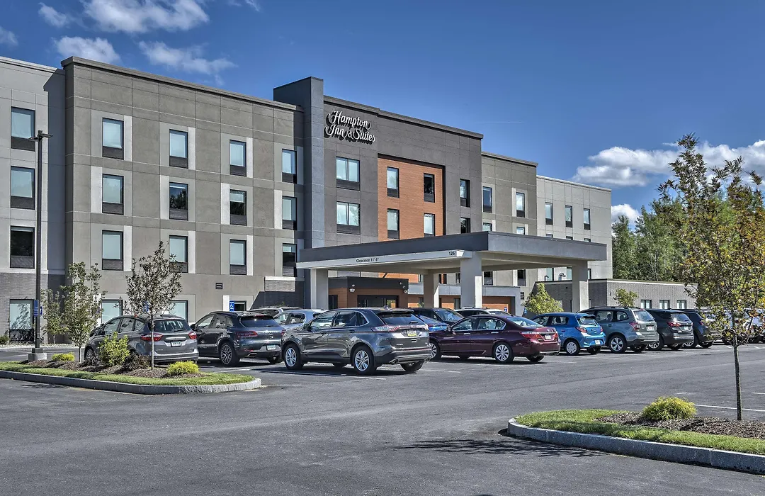 Hampton Inn & Suites Keene-1
