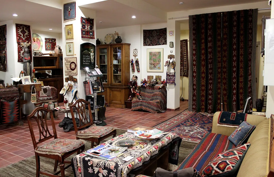 Silk Road Hotel-1