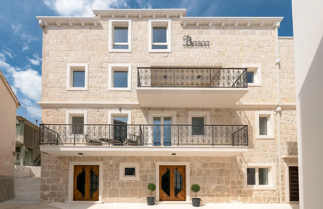 Villa Basca-1