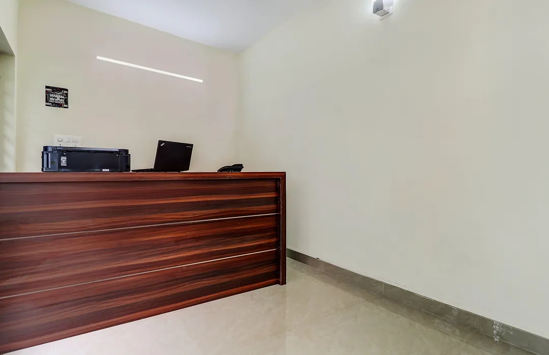 Itsy Hotels Rain Tulsi Stayz, Palarivattom Junction-1