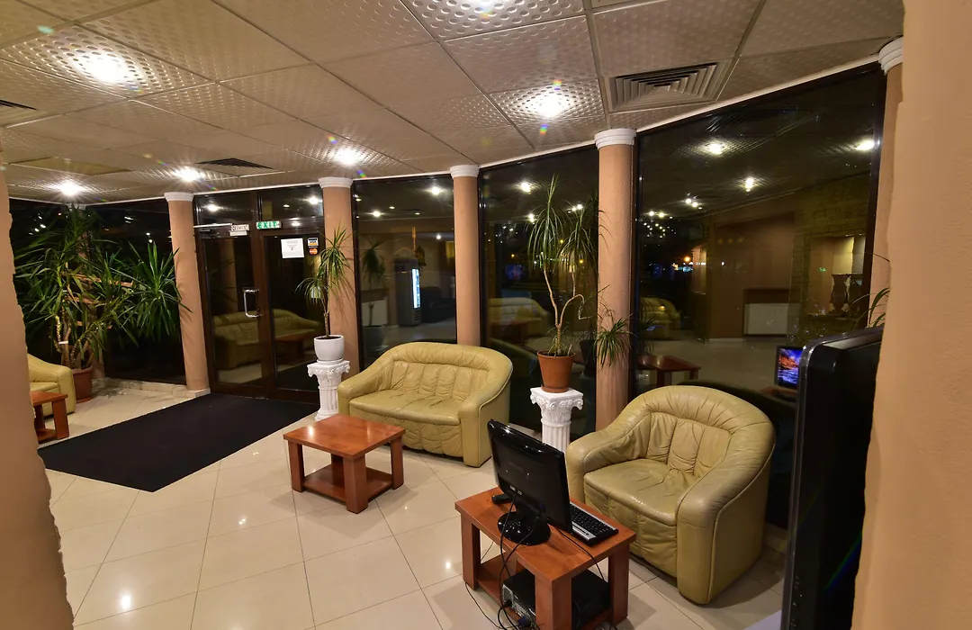 Hotel Forum-1