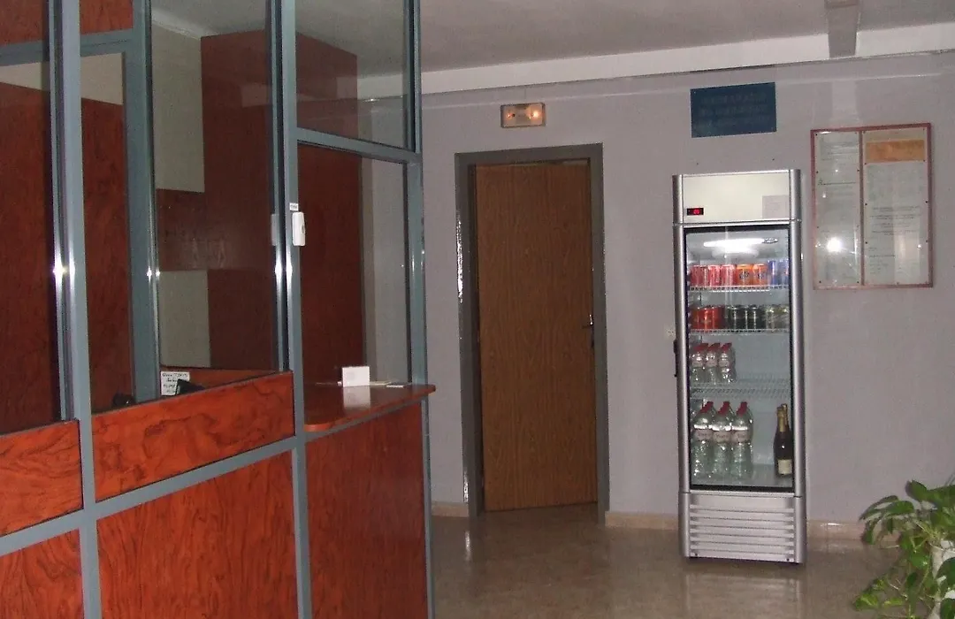 Hostal Isla Cristina Mataro-1