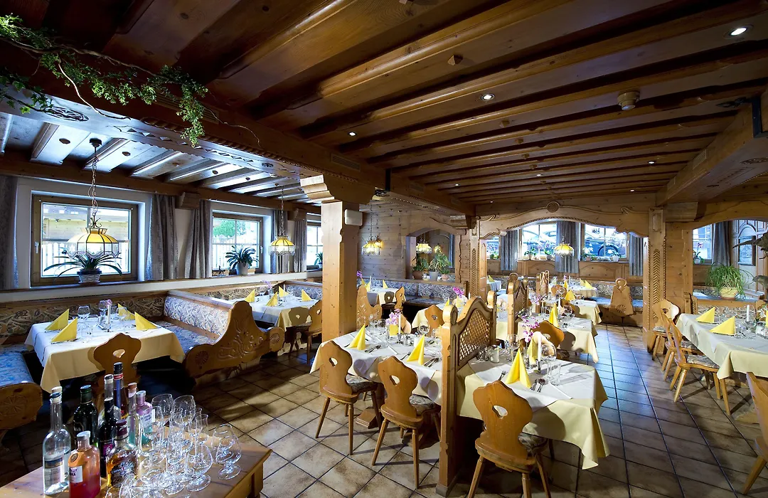 Hotel Wiesenegg-1