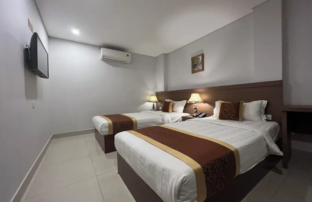 Galaxy Airport Hotel-1