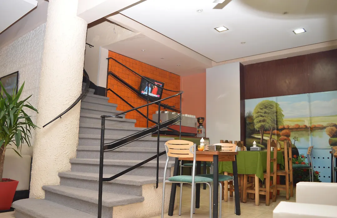 Hotel Vial Center-1