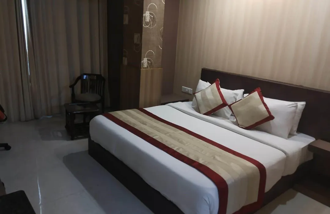 Gold Stone Comfort-1