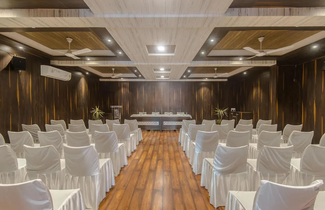Hotel Sai Country Inn By Shantikamal-1