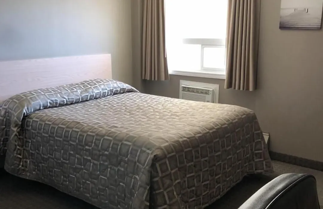 Arbour Ridge Inn & Suites-1