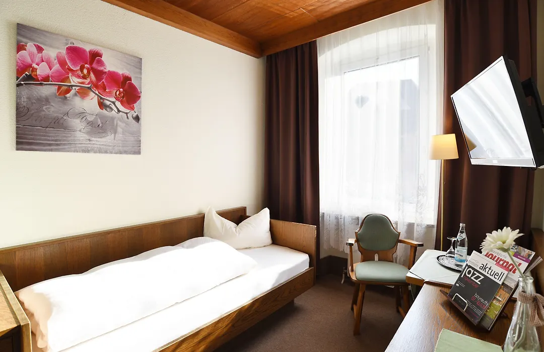 Gasthof&Hotel Goldener Hirsch-1