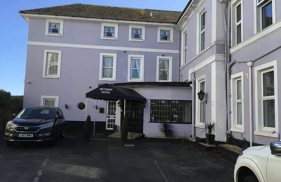 Nethway Hotel-1