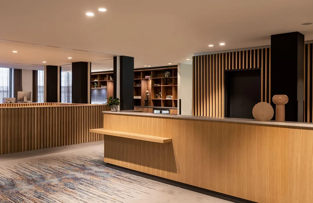 Courtyard By Marriott Glasgow Sec-1