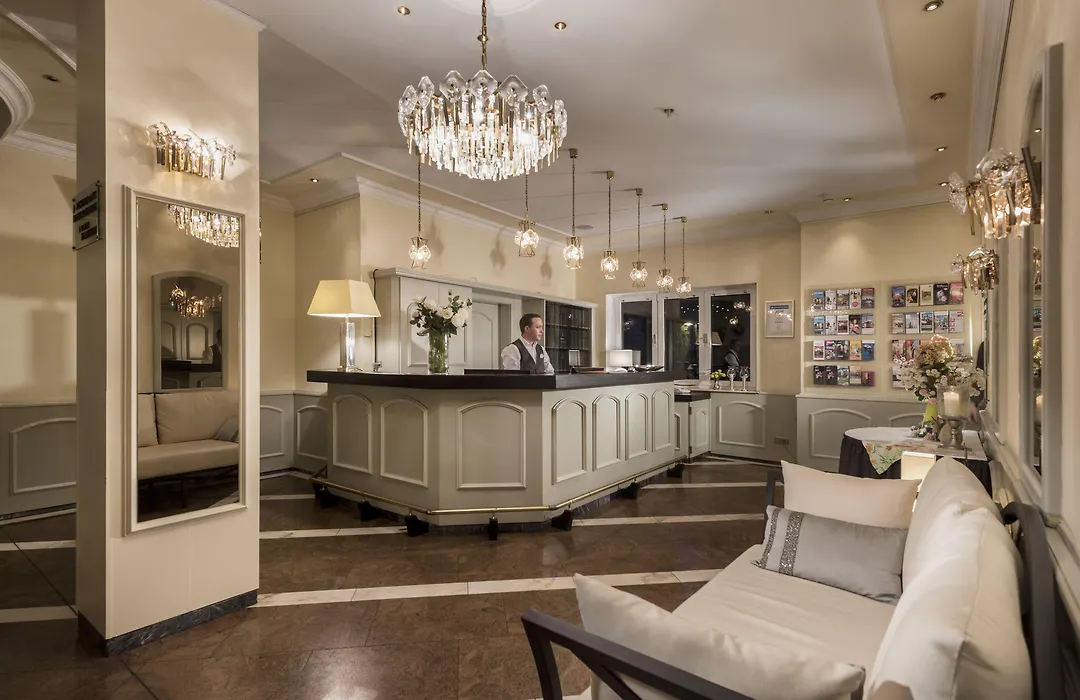 Hotel Harheimer Hof-1