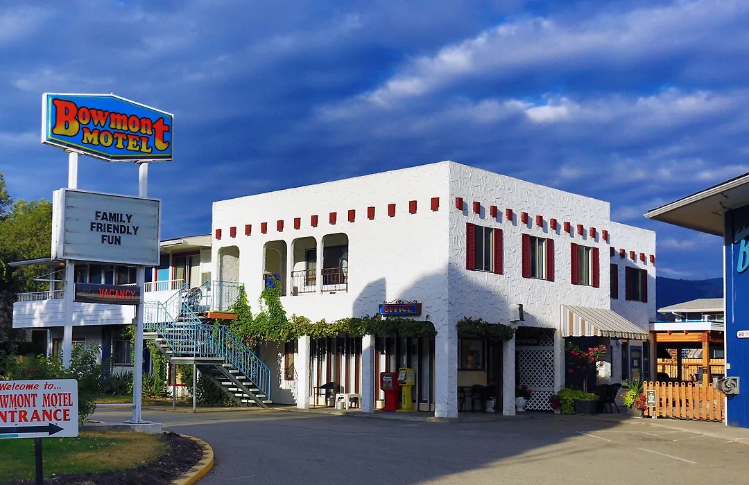 Bowmont Motel-1