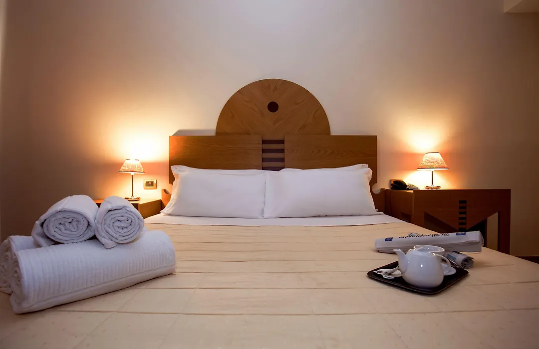 Hotel Penthouse-1