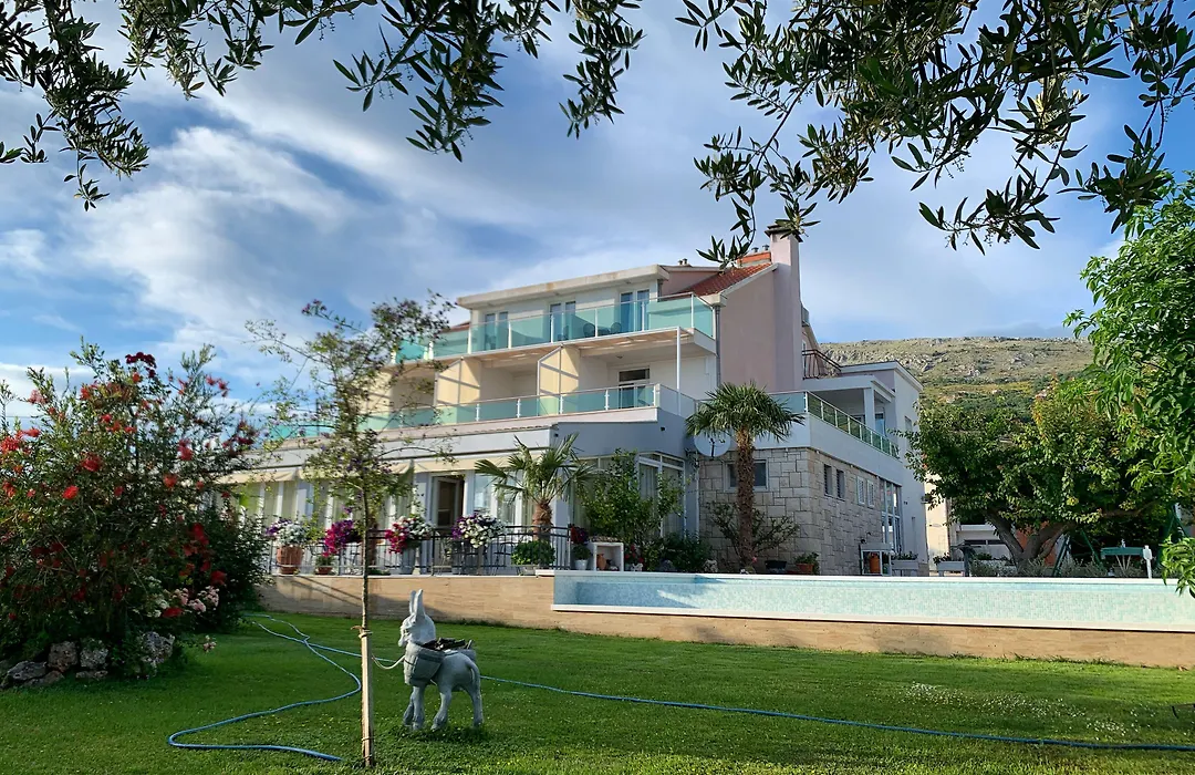 Villa Pitomcia (Adults Only)-1