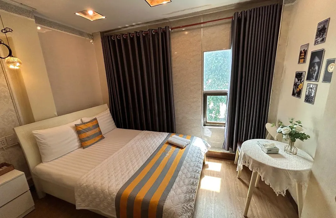 Jewel Hotel-1
