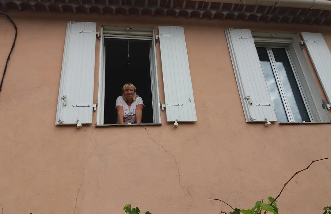 CHEZ VERO - Chambre d'hôte privée - proche Cassis Ste Baume Marseille Le Castelet Agora - parking clos --1
