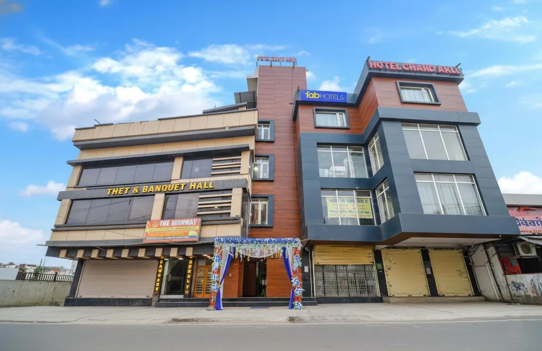 Fabhotel Grand Arya-1