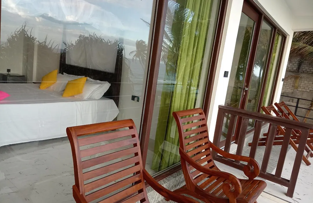 London Villa Secret Beach Mirissa-1