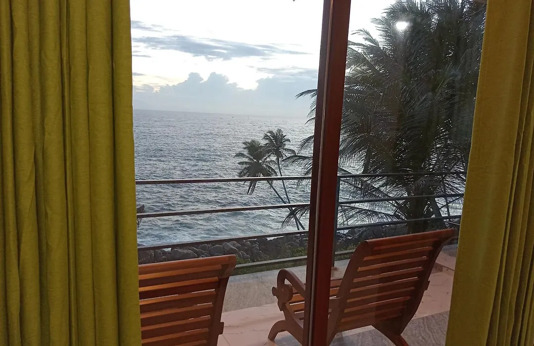 London Villa Secret Beach Mirissa-1
