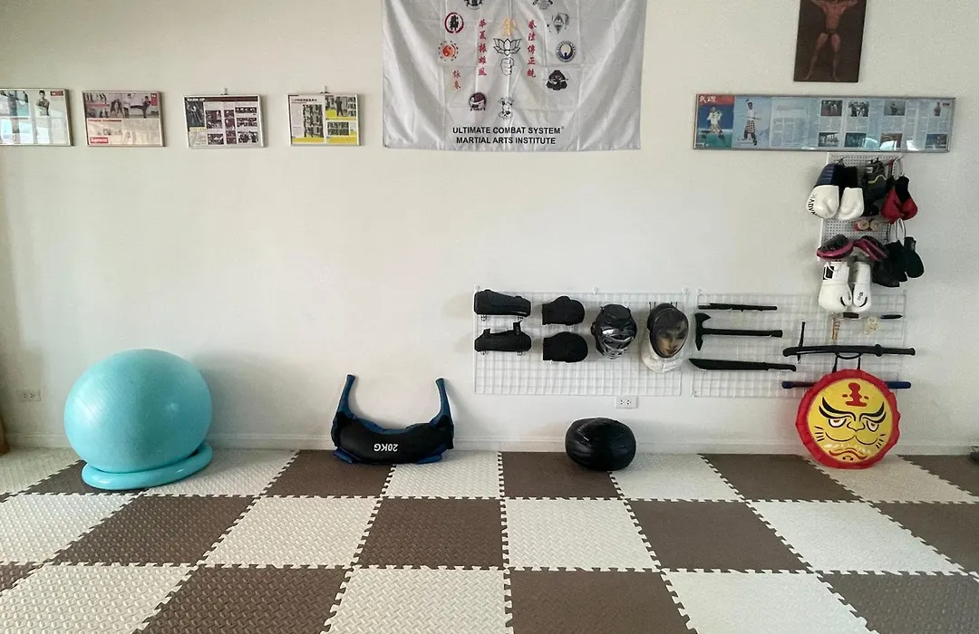Dojo Hostel-1