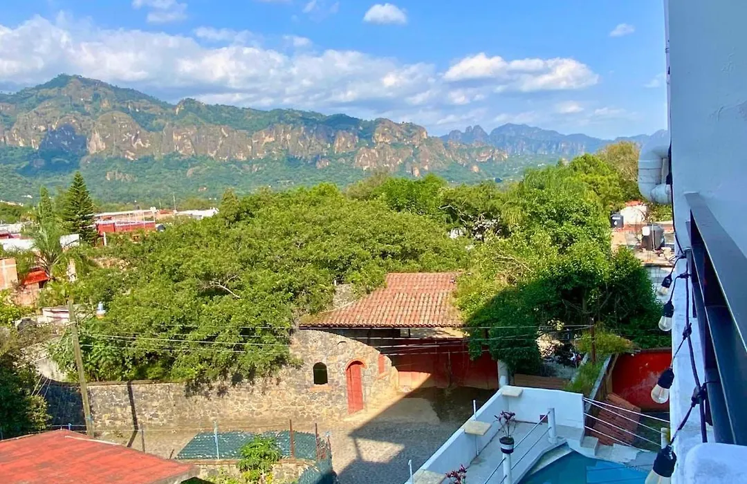 Hotel Casa Maximiliano-1