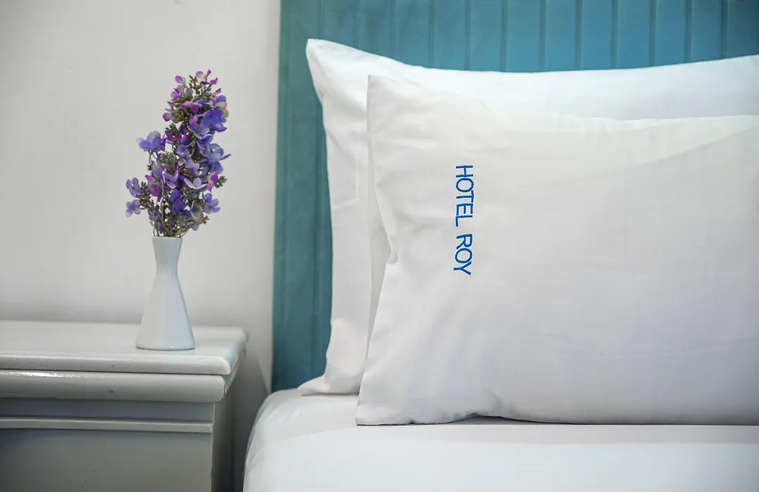 Roy Hotel-1
