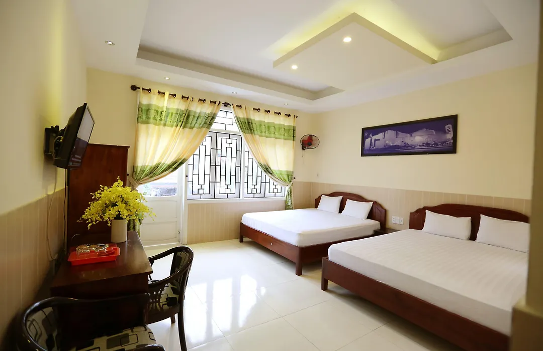 Minh Quang Hotel-1