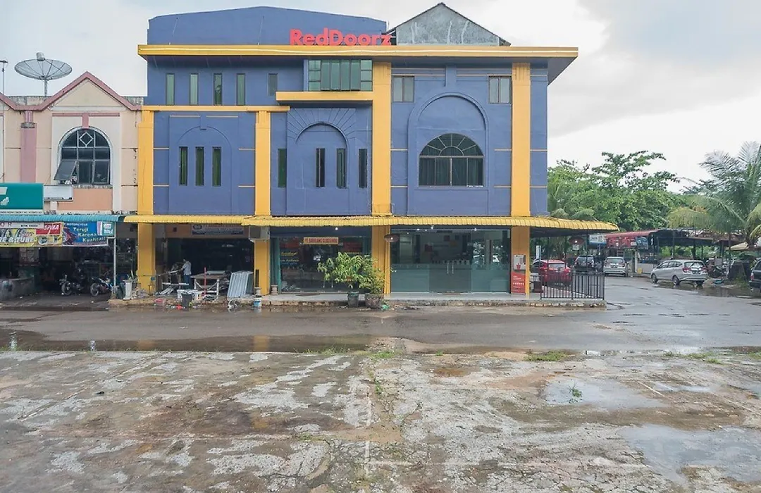 Reddoorz Near Rsud Embung Fatimah Batam-1