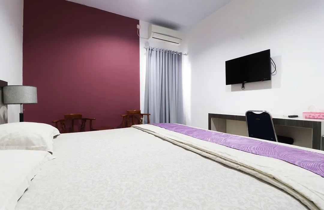 Hasanah Guest House Pekanbaru-1