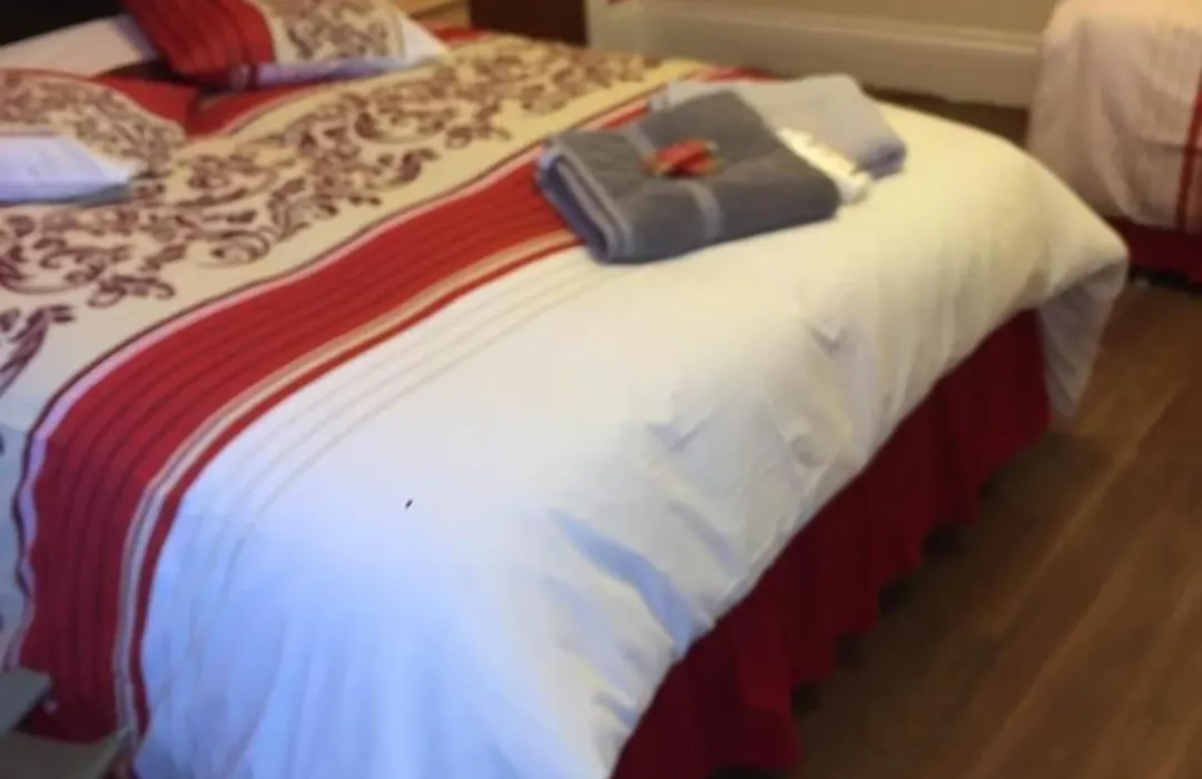Nights Inn-1