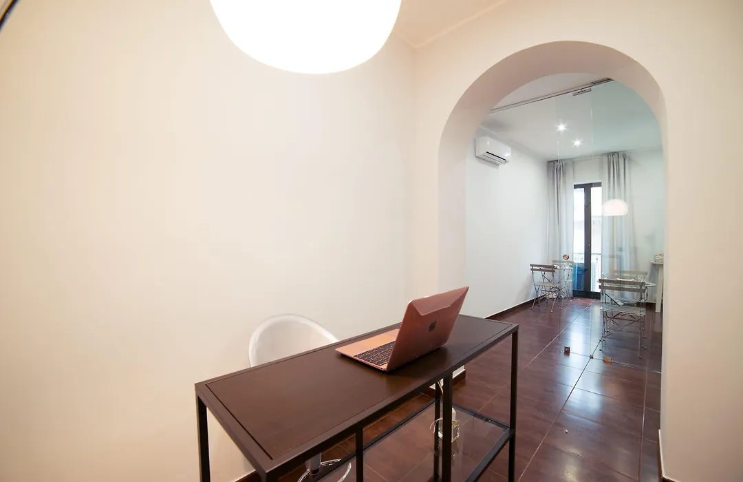 Glam House-1
