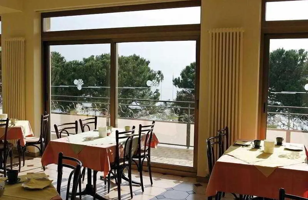 Hotel Geranio Au Lac-1