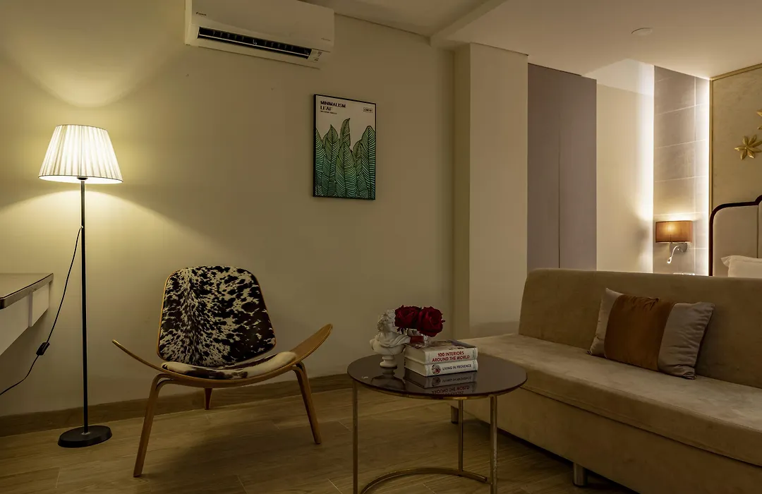 Golden Tree Hotel & Apartment-1