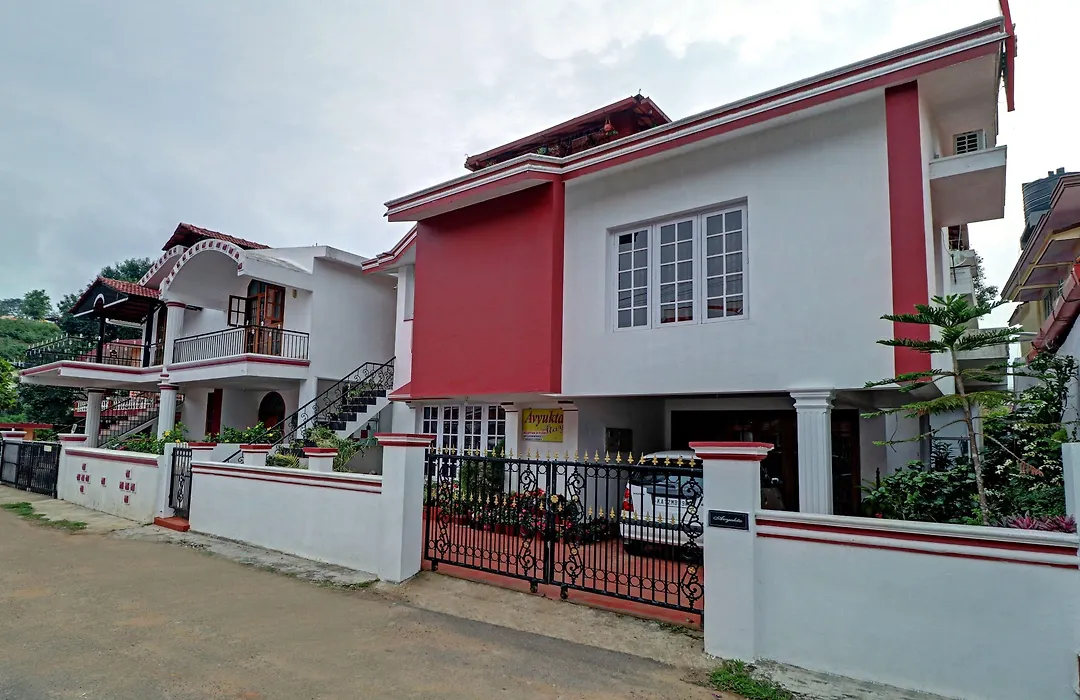 Treebo Avyukta Stay 5 Min To Madikeri Fort-1