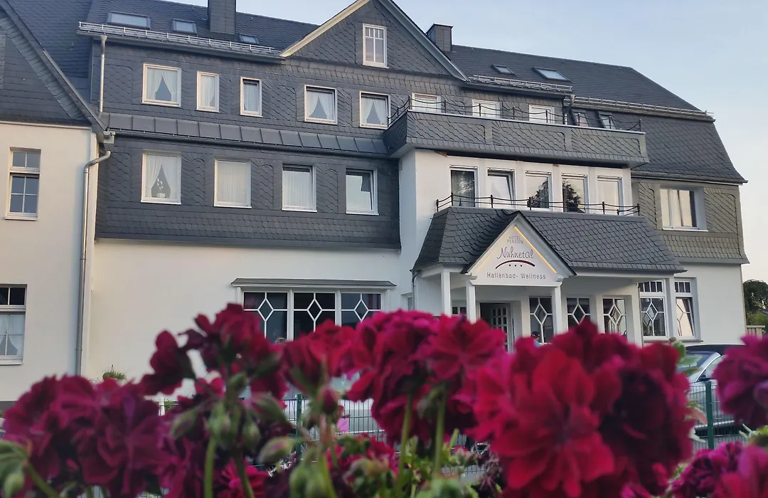 Hotel Nuhnetal-1