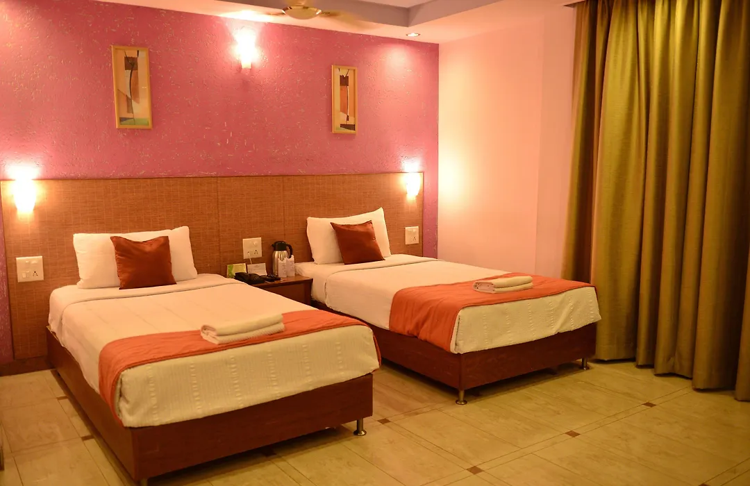 Goa Woodlands Hotel-1