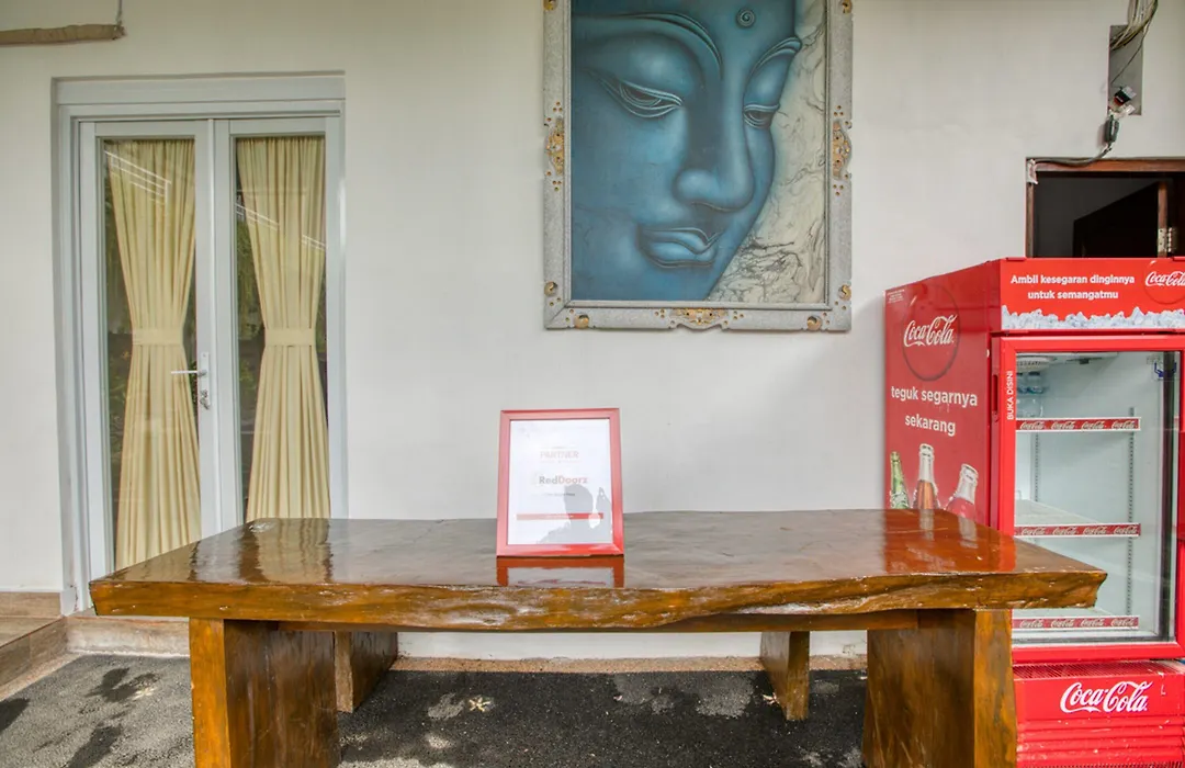 Reddoorz Near Exit Toll Nusa Dua-1