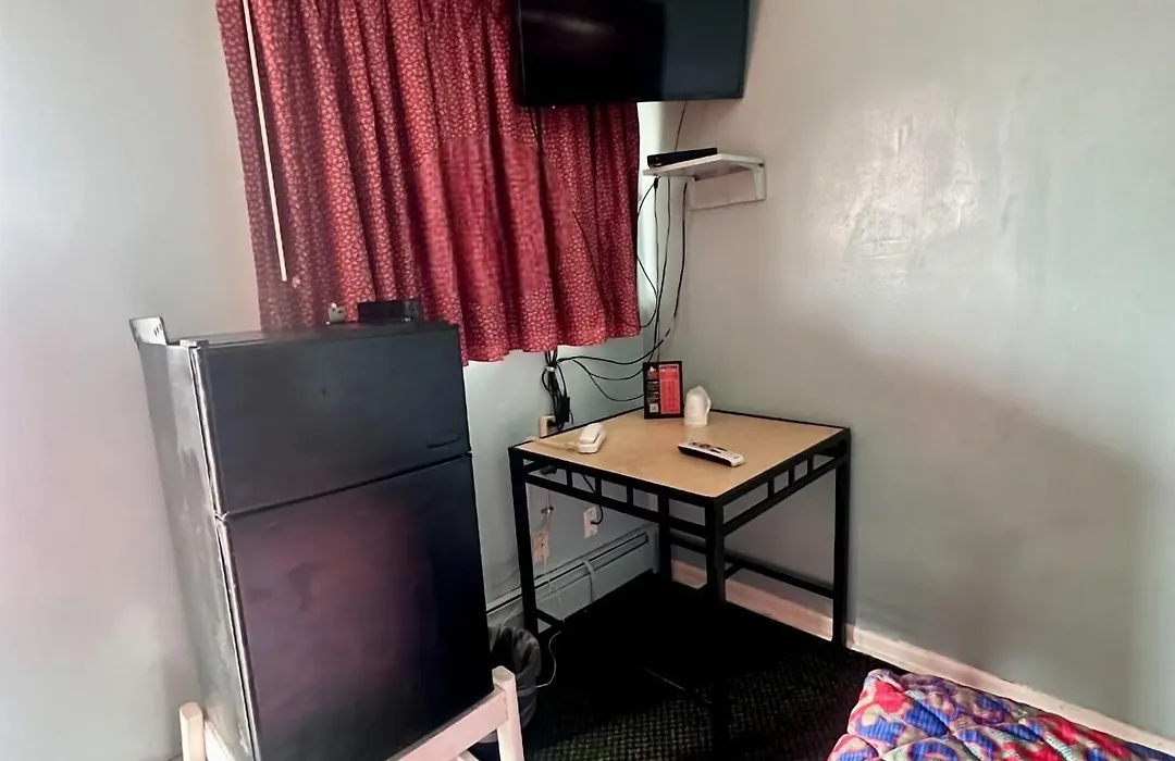 Your Motel-1