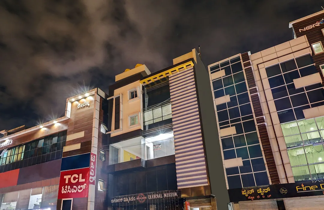 Itsy Hotels Kozy Rooms-1