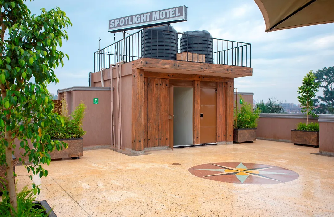 Spotlight Motel-1