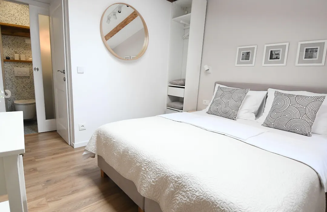 Live Laugh Love Dubrovnik Luxury Rooms-1
