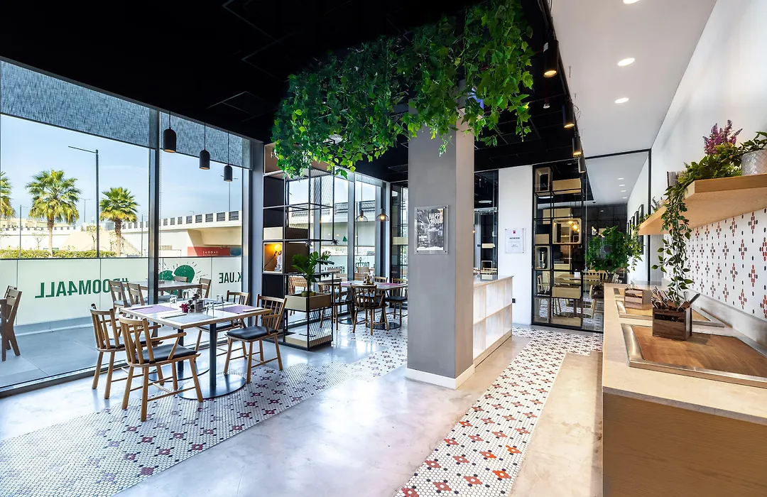 Ink Hotel-1